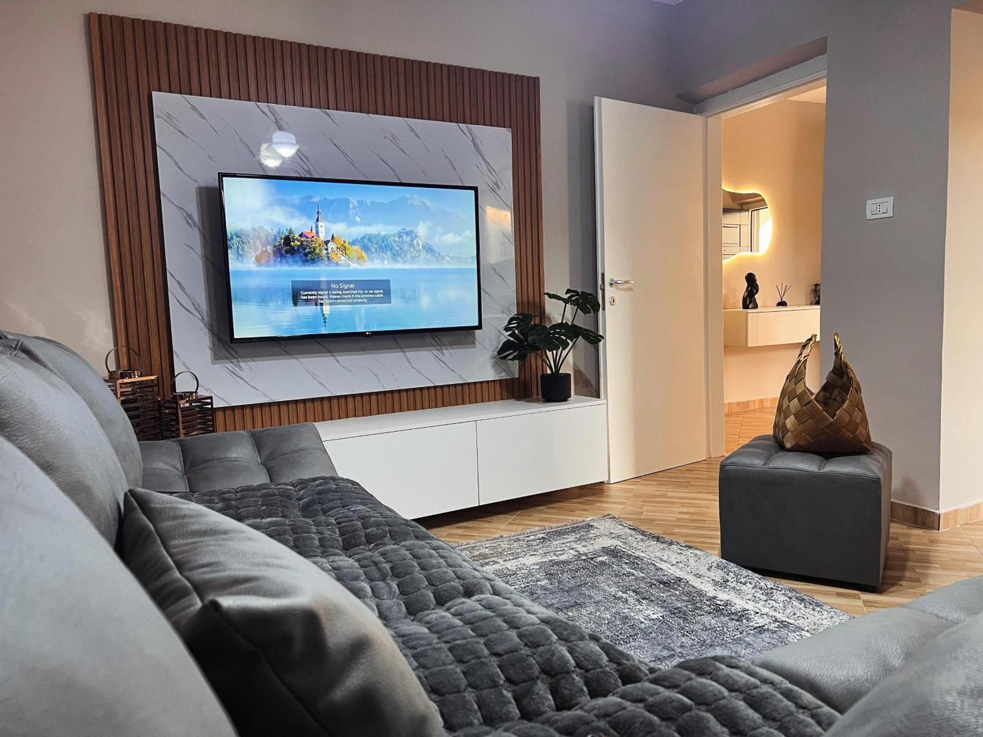 New Modern Tirana Apartment エクステリア 写真